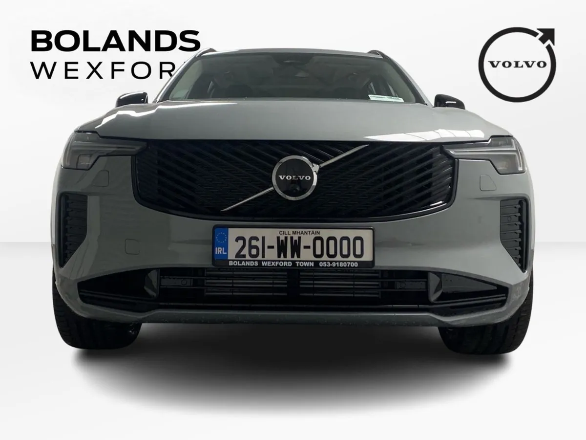 Volvo XC90 Vapor Grey Xc90 Plus - Image 3