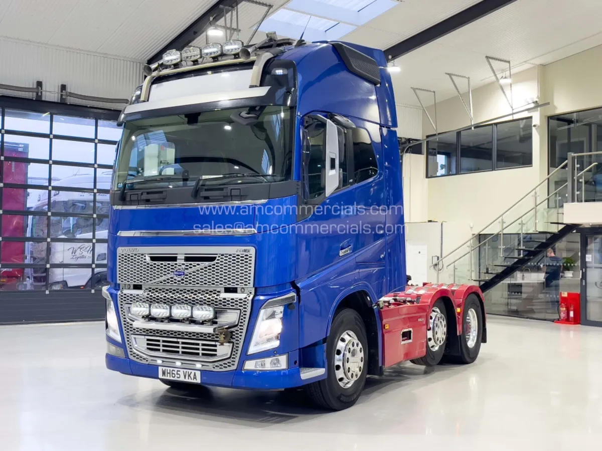 2015 (65) VOLVO FH16 750 GLOBETROTTER XL 6X2 MIDLI - Image 3