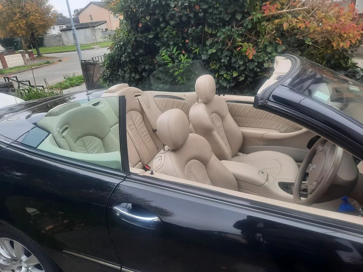 Mercedes-Benz CLK 2007 - Image 2