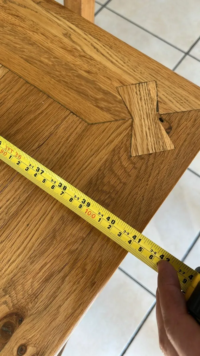 Solid oak dining table - Image 2