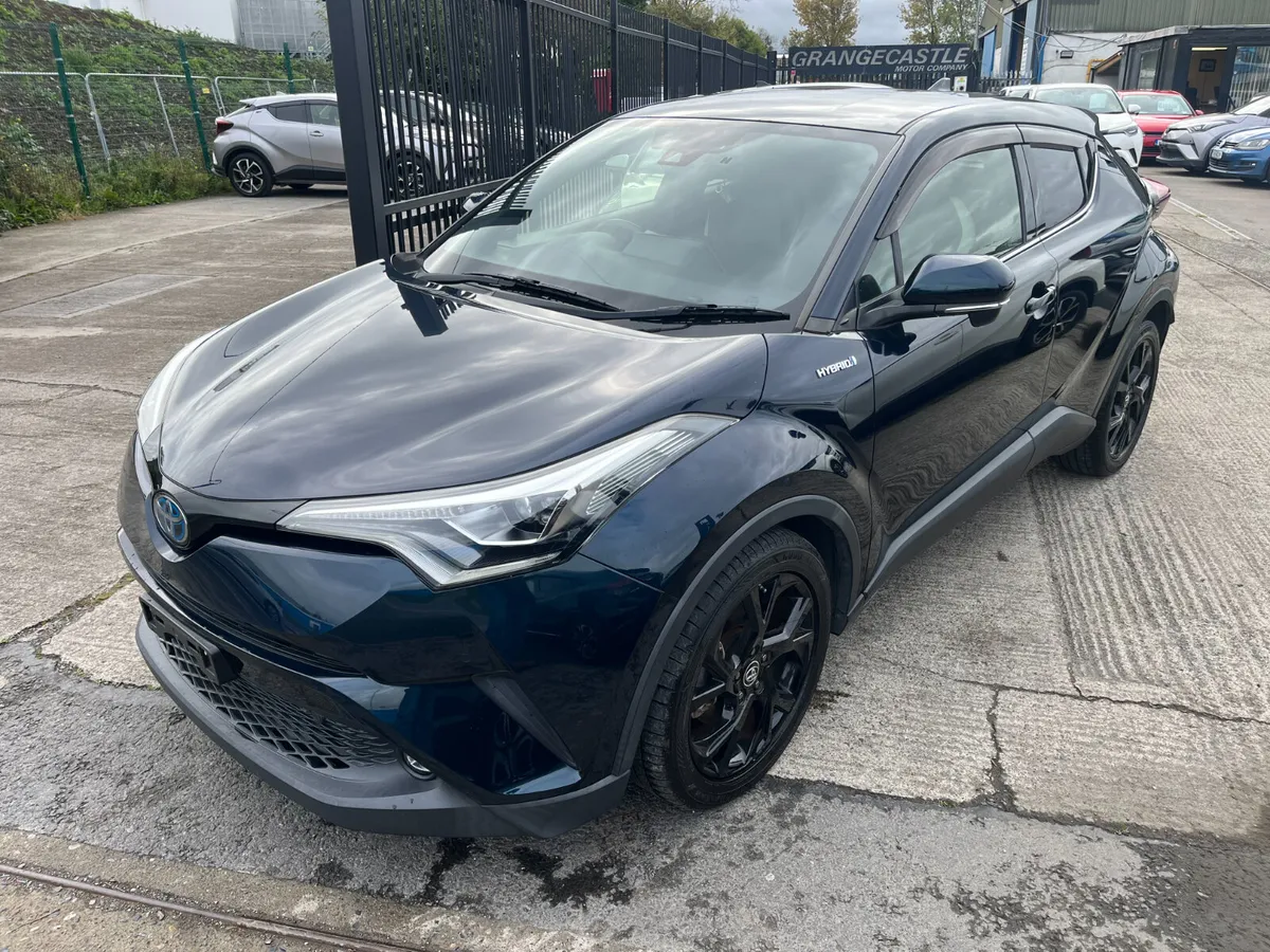 TOYOTA C-HR 2019, 1.8 HYBRID AUTO HIGH SPEC LOW KM - Image 3