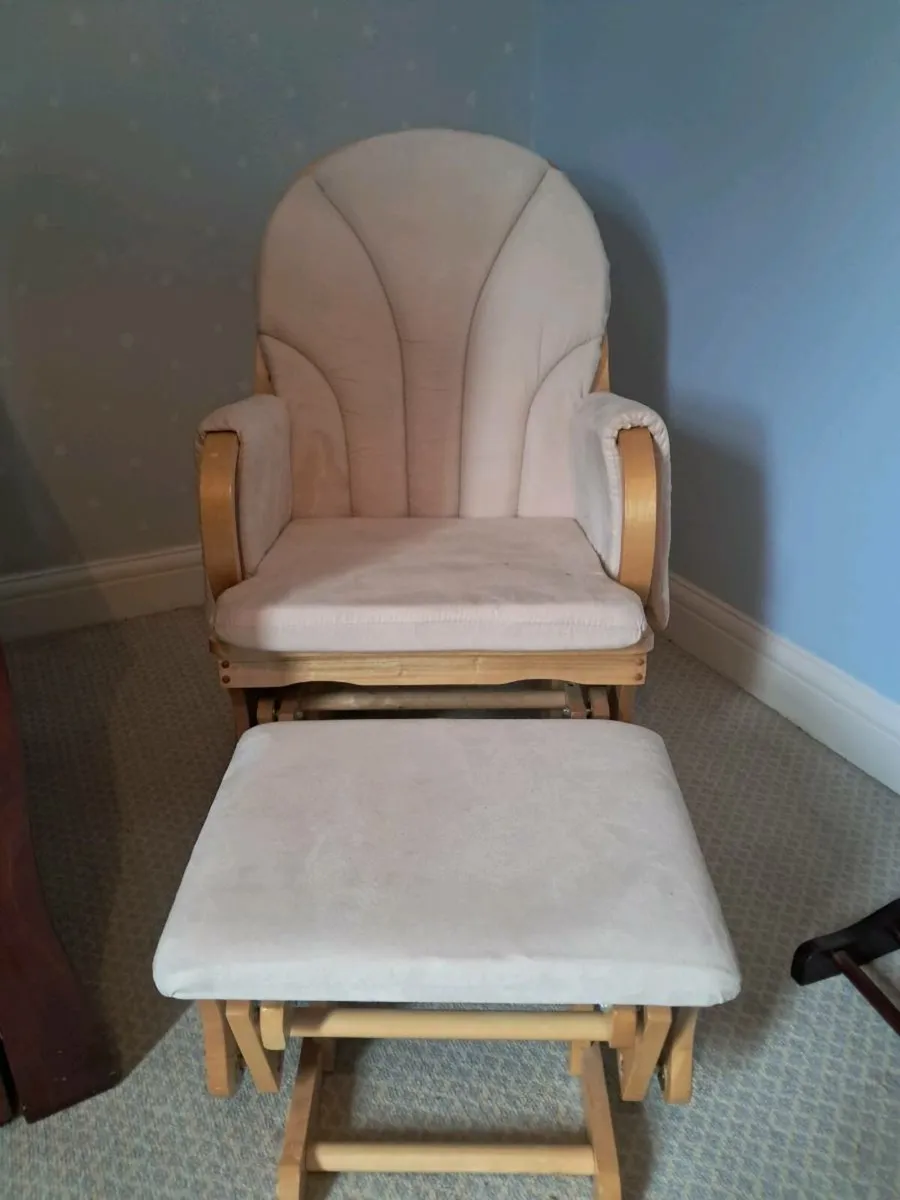 Rocking Chair with Rocking Footrest