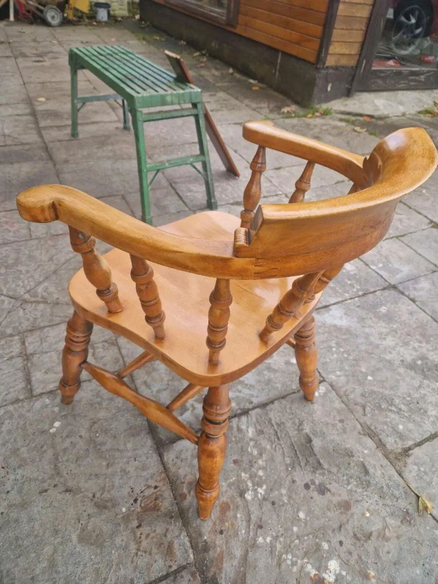 Wooden chair - Image 3
