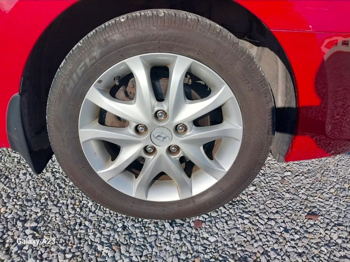 Hyundai i30 - Image 3