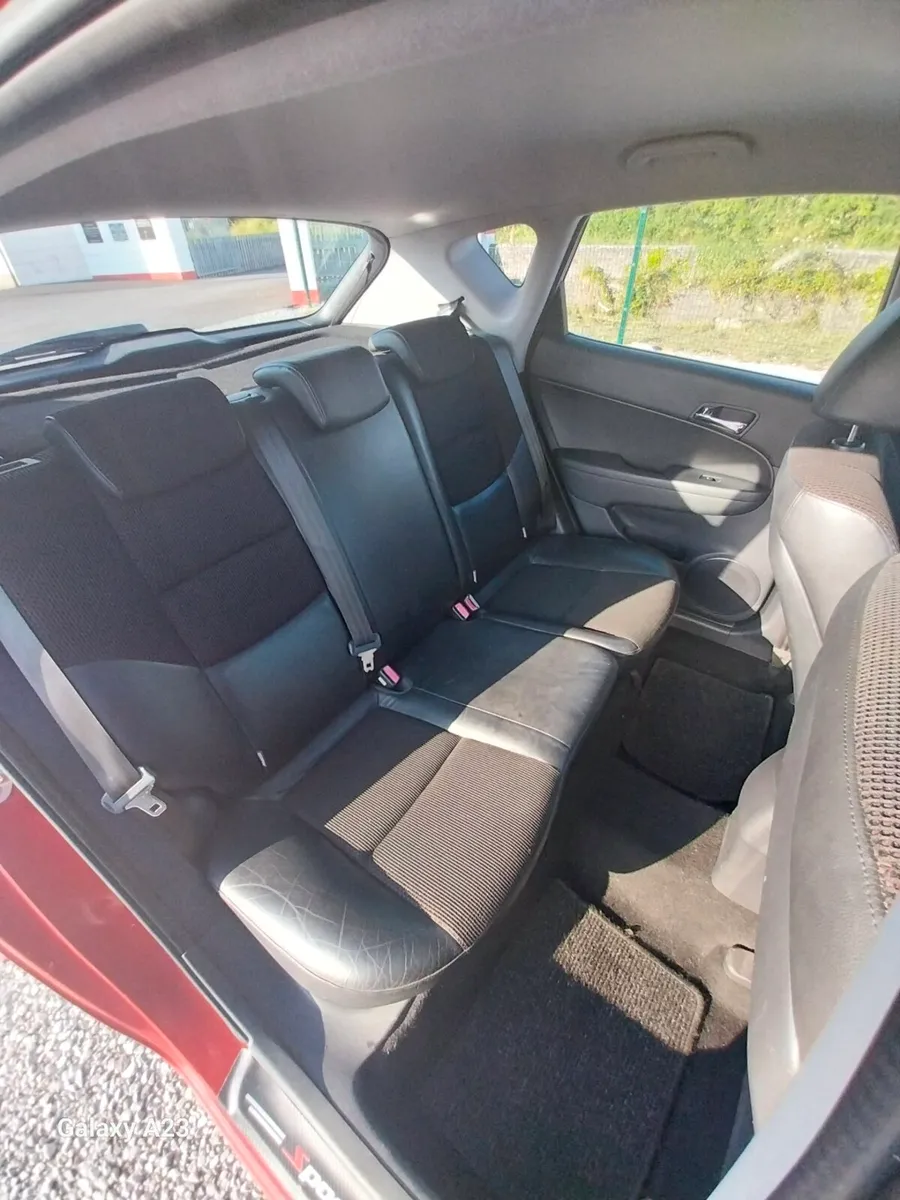 Hyundai i30 - Image 4
