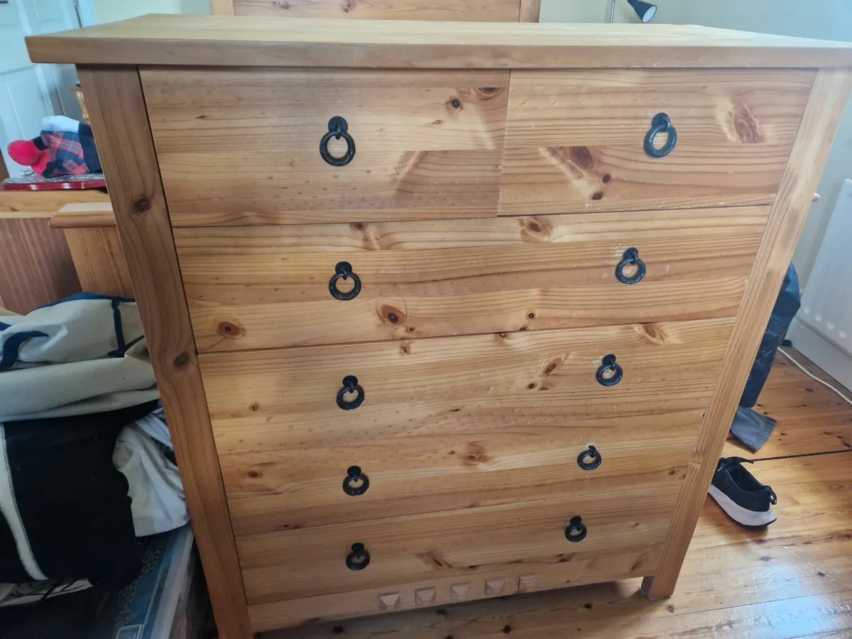 Chest of Drawer's - Image 1