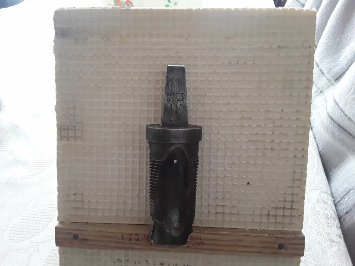 VINTAGE  DRILL  BIT. - Image 2