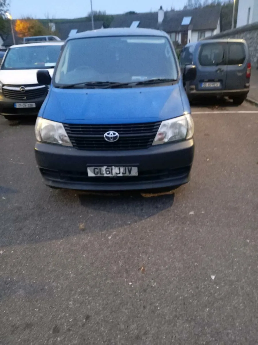 2011 Toyota hiace  price in add - Image 3