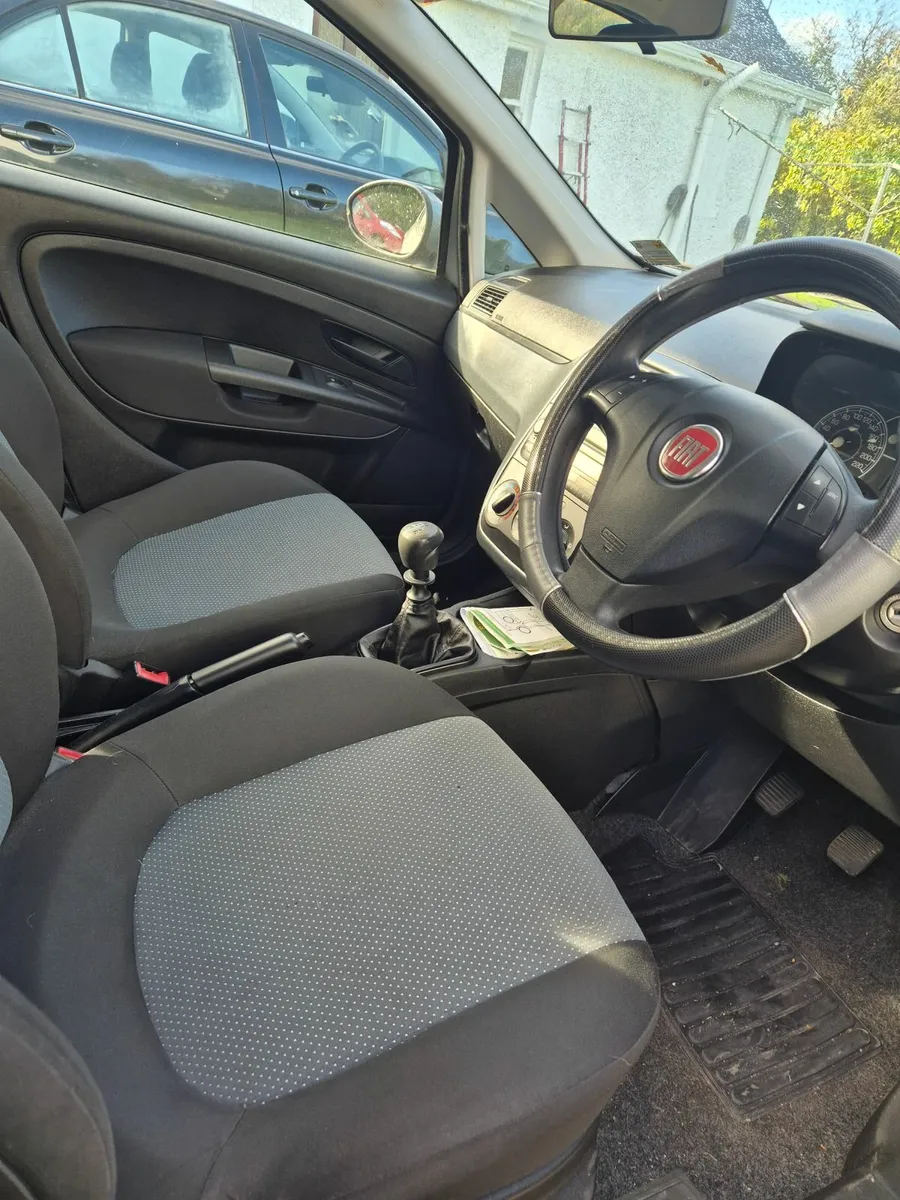 Fiat Punto 2010 - Image 4