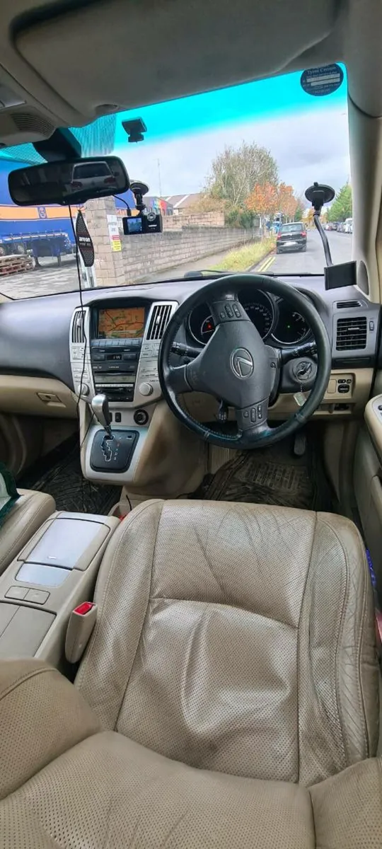 Car - Image 1