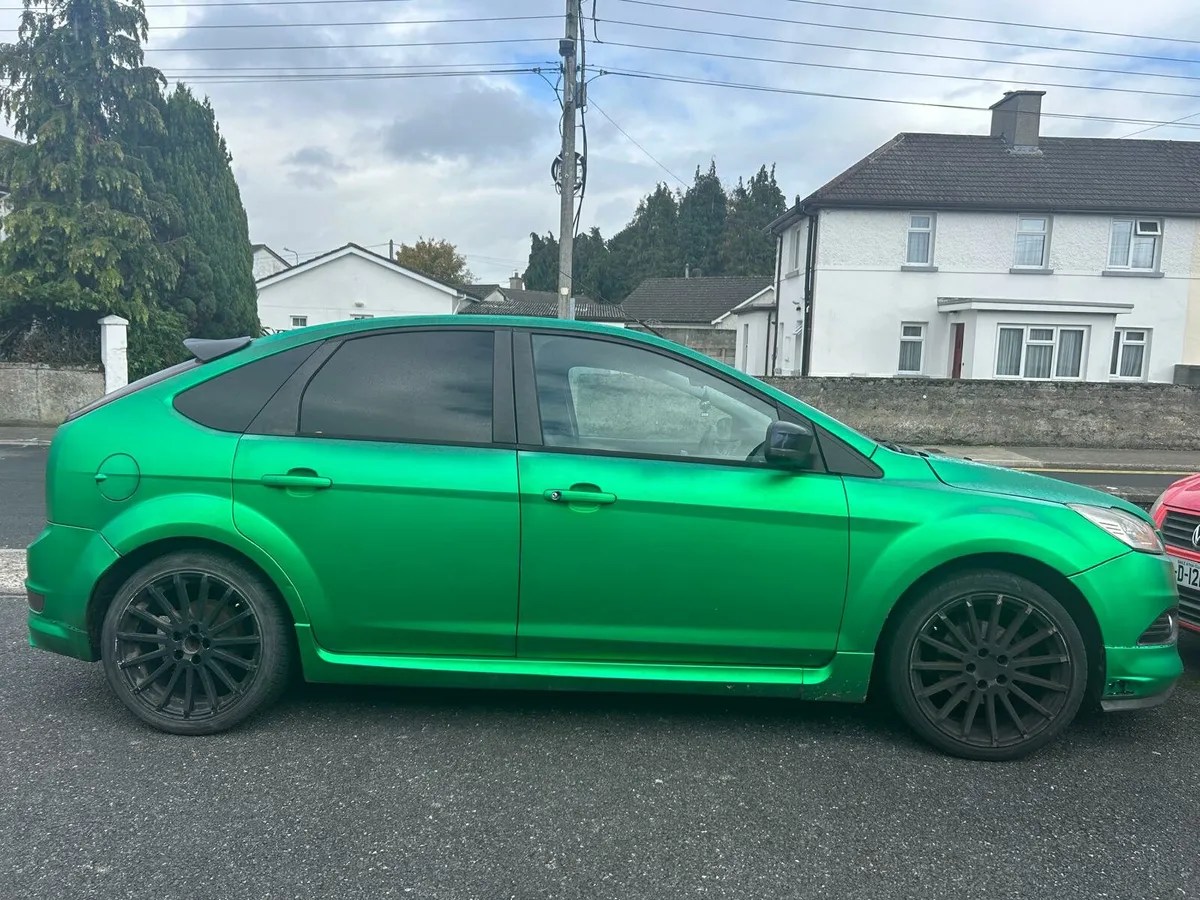 Ford focus - Image 2