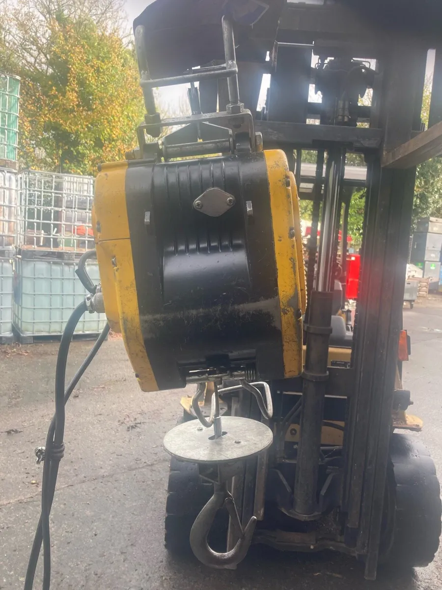 CWS 230 Scaffolding Hoist for sale - Image 4