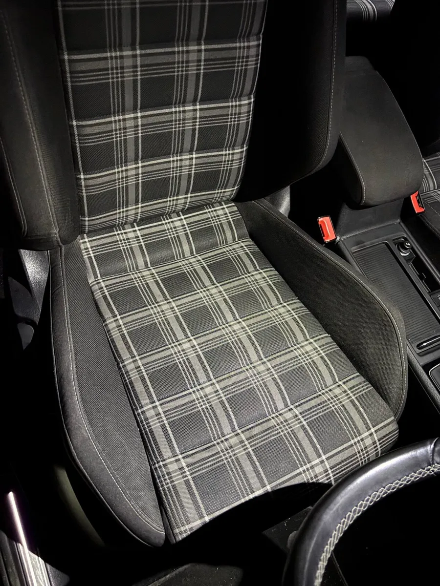 Volkswagen Golf 2019 - Image 4