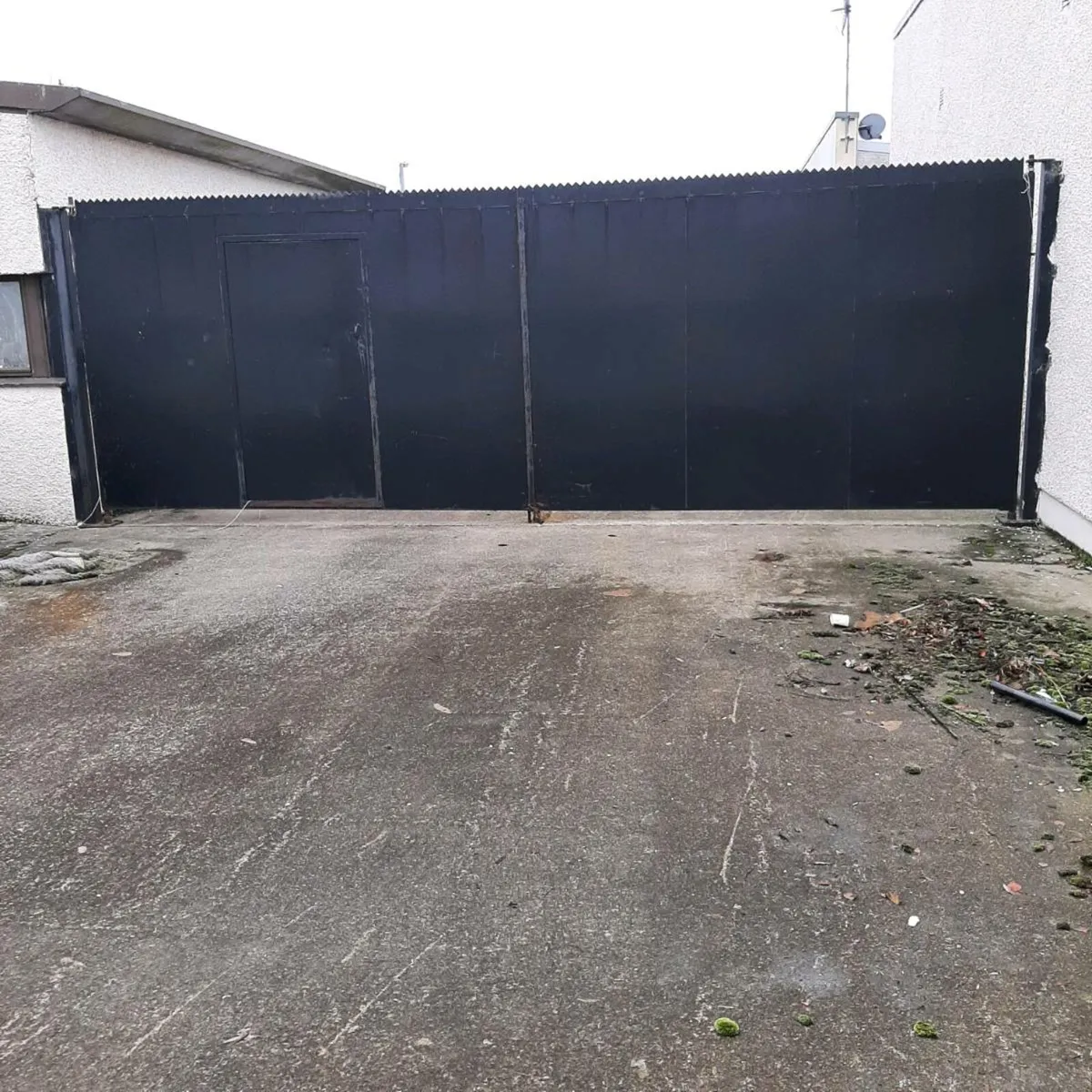 2 gates - Image 1