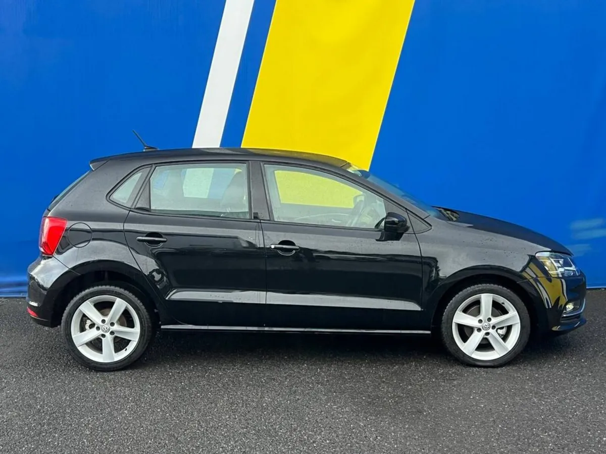 Volkswagen Polo HIGHLINE 1.2 TSI AUTO // LEATHER/A - Image 2