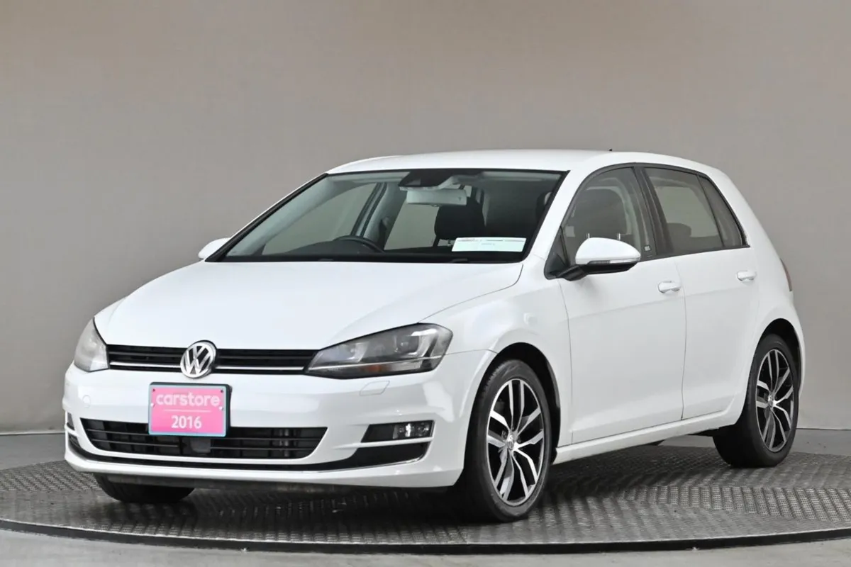 Volkswagen Golf 1.4 TSI DSG Highline 125BHP  alca - Image 3
