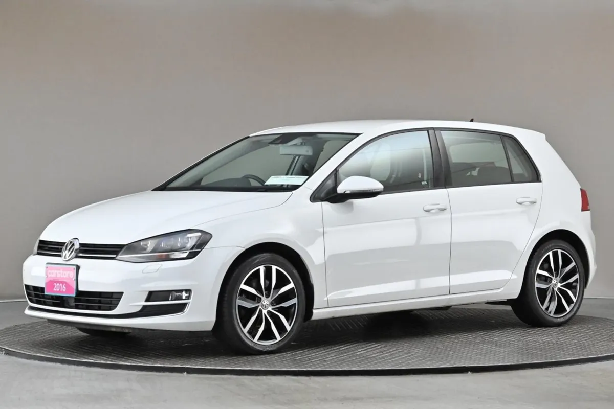 Volkswagen Golf 1.4 TSI DSG Highline 125BHP  alca - Image 4