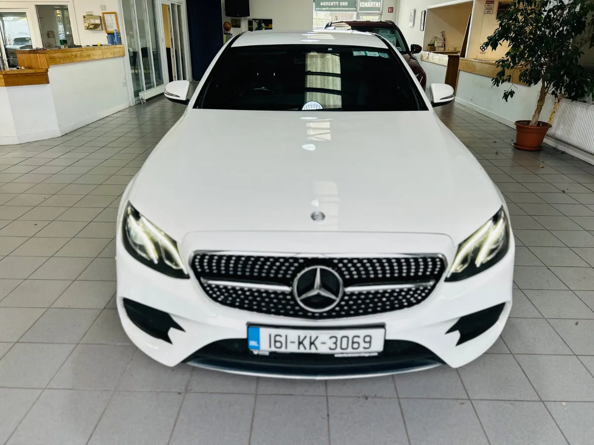 Mercedes-Benz E-Class 2016 - Image 2
