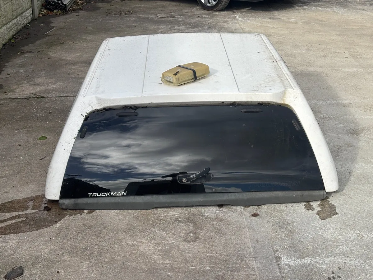 Toyota Hilux Canopy - Image 4