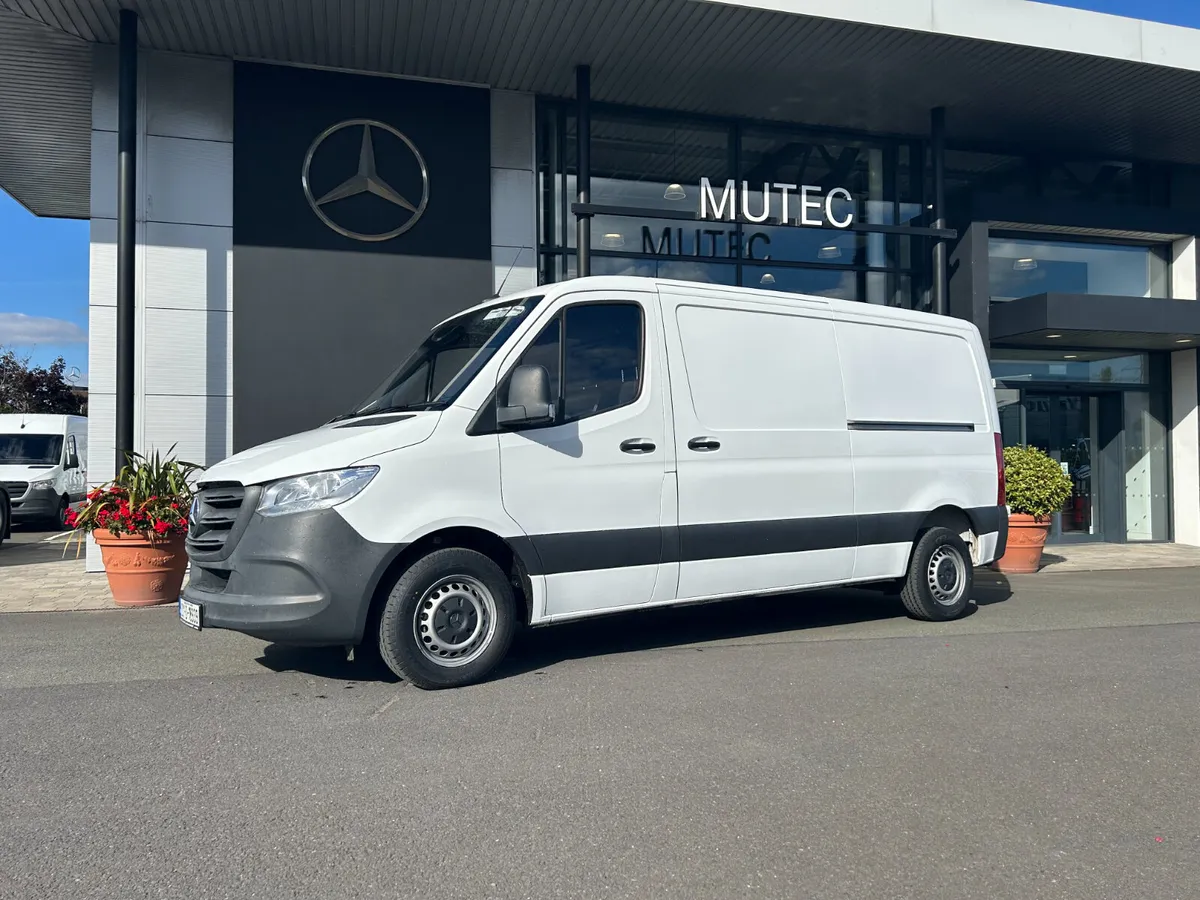 Mercedes-Benz Sprinter 2020 - Image 2