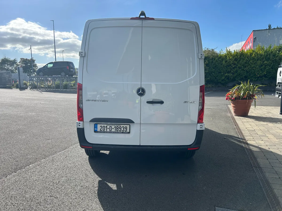 Mercedes-Benz Sprinter 2020 - Image 4