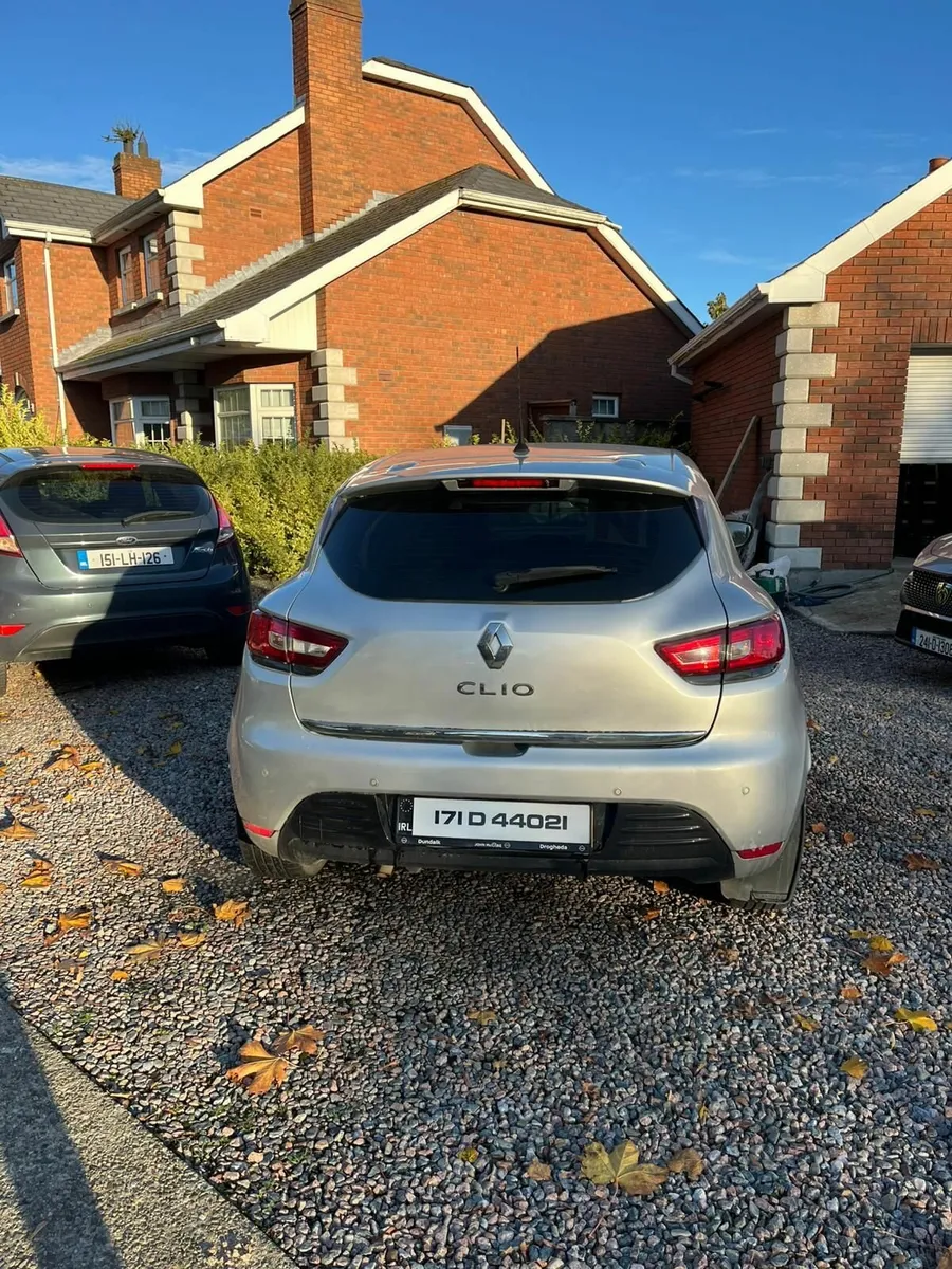 2017 Renault Clio Dynamique 1.1l - Image 3