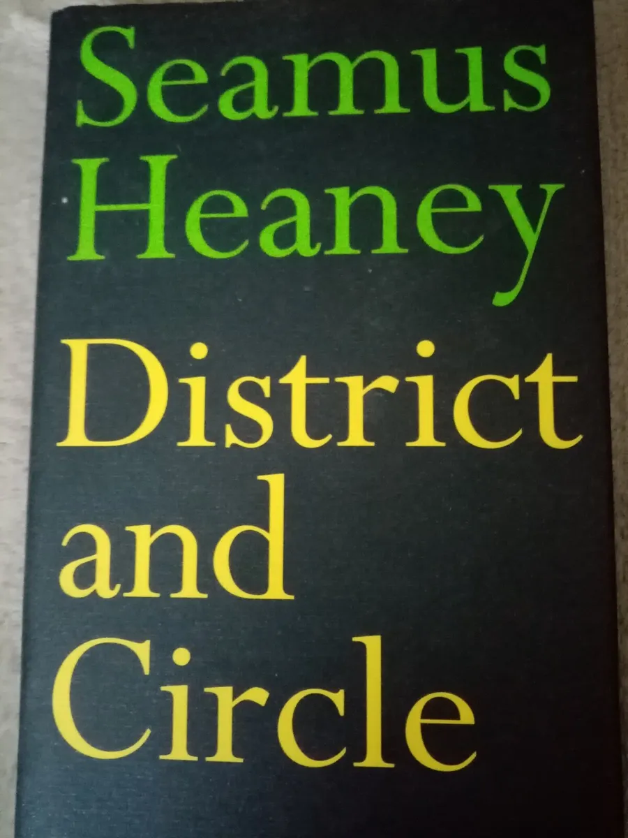 8 Books Apache  Seamus mooney W.B. Yeats. - Image 4