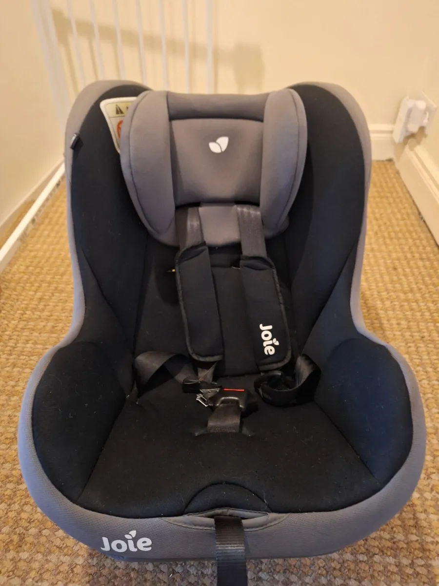 Baby Car Seat - Image 1