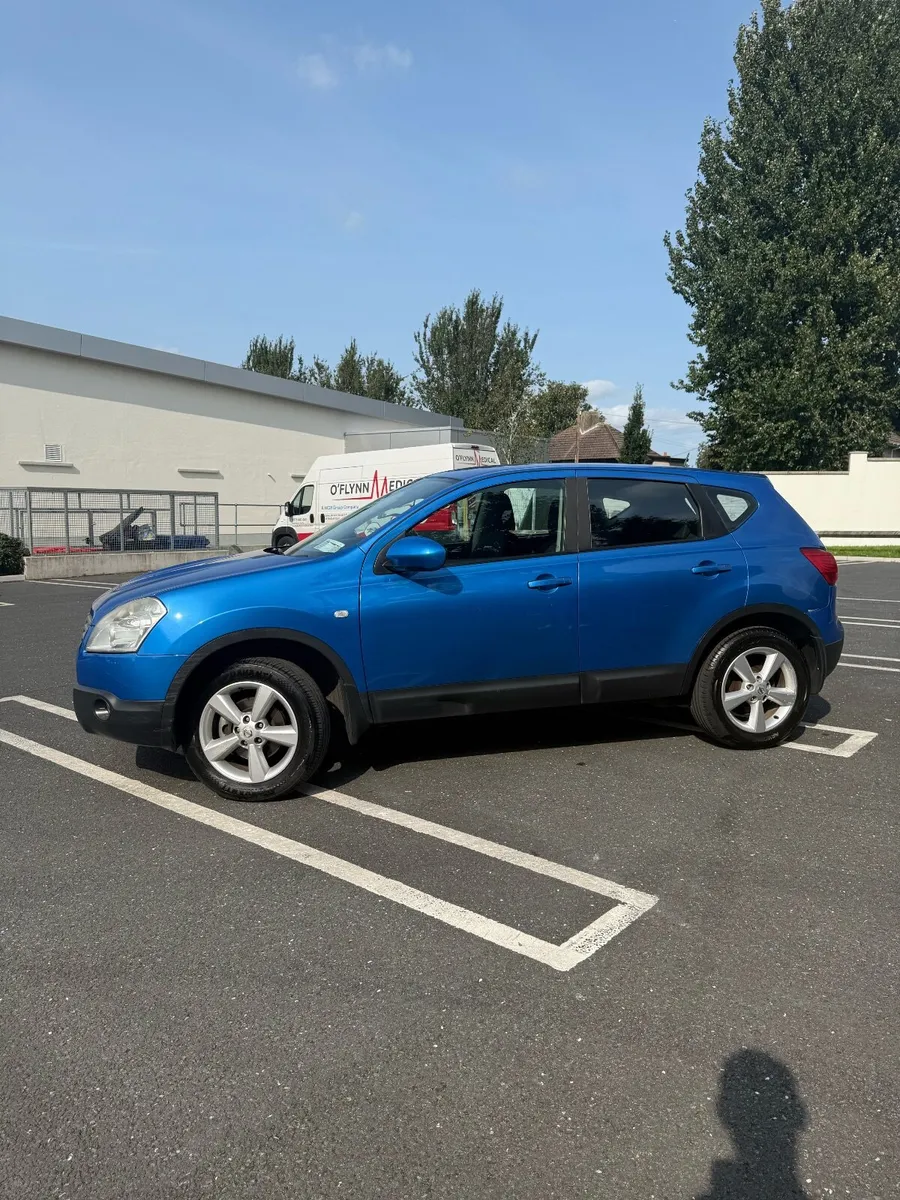 Nissan Qashqai 2010 - Image 2