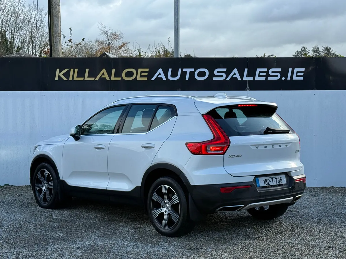 2018 Volvo XC40 2.0D Inscription Automatic - Image 4