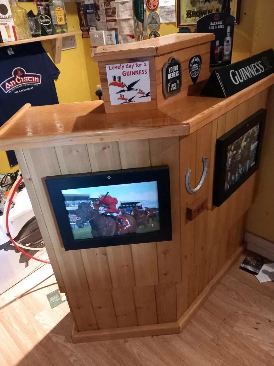 Home Bar - Image 1