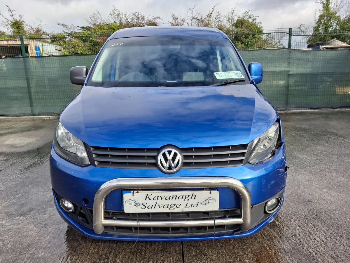 2011 Volkswagen Caddy  Tdi - Image 2