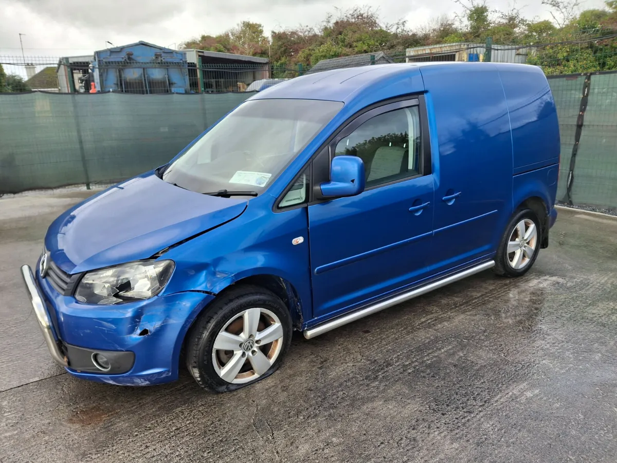 2011 Volkswagen Caddy  TDI - Image 3