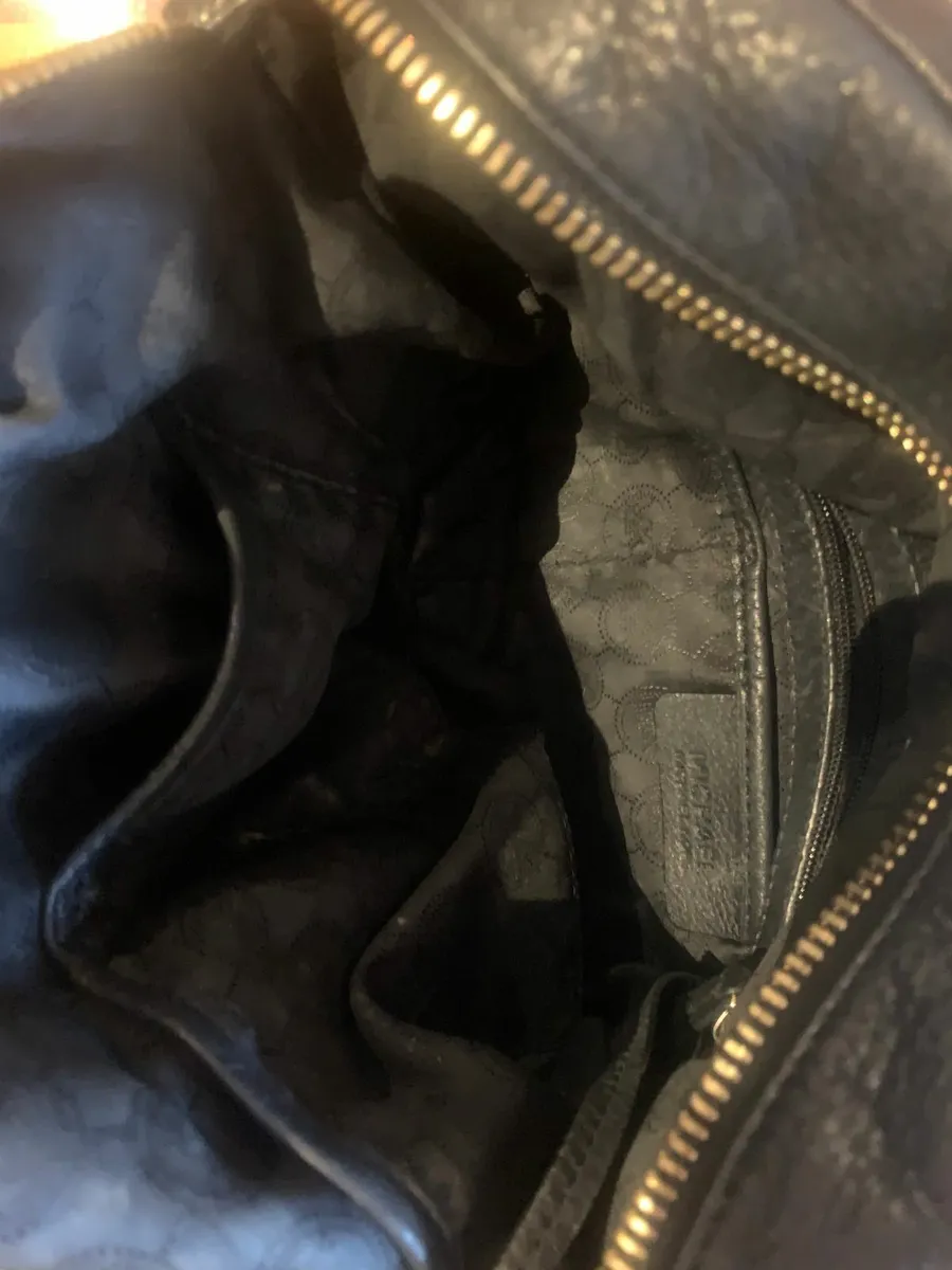 Micheal Kors Black Handbag - Image 3