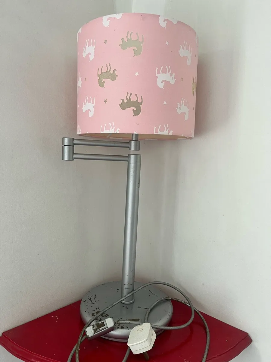 Big lamp with a light bulb - Image 3