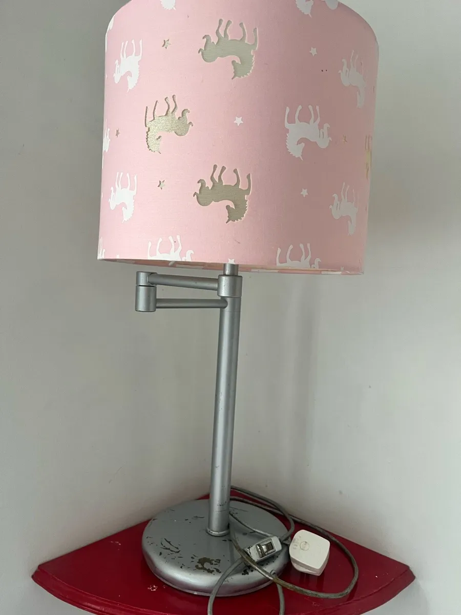 Big lamp with a light bulb - Image 1