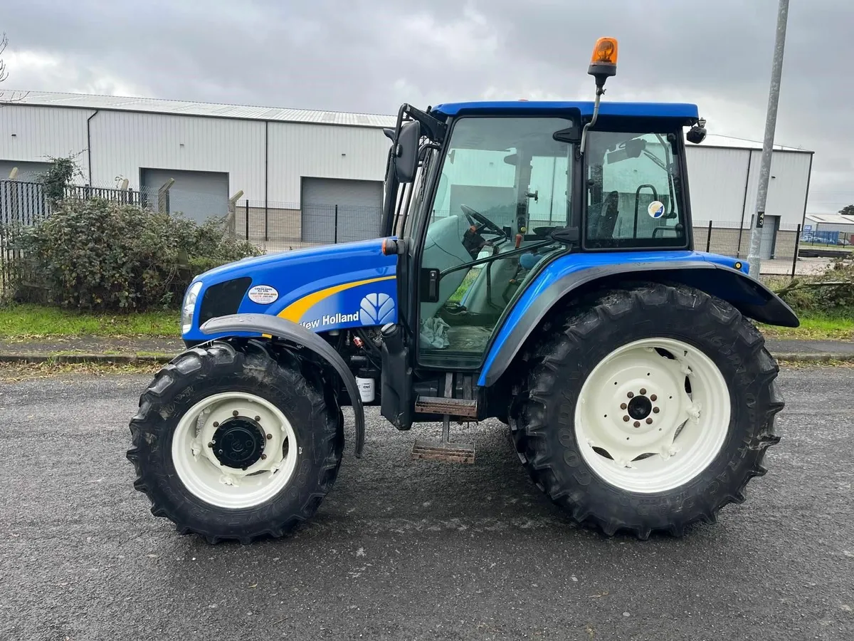 2012 New Holland T5060 - Image 2