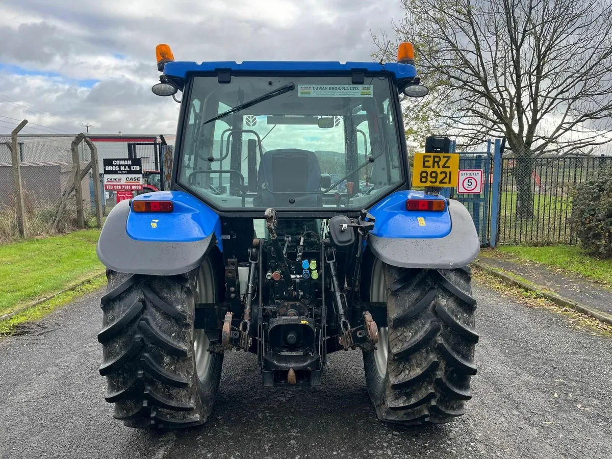 2012 New Holland T5060 - Image 3