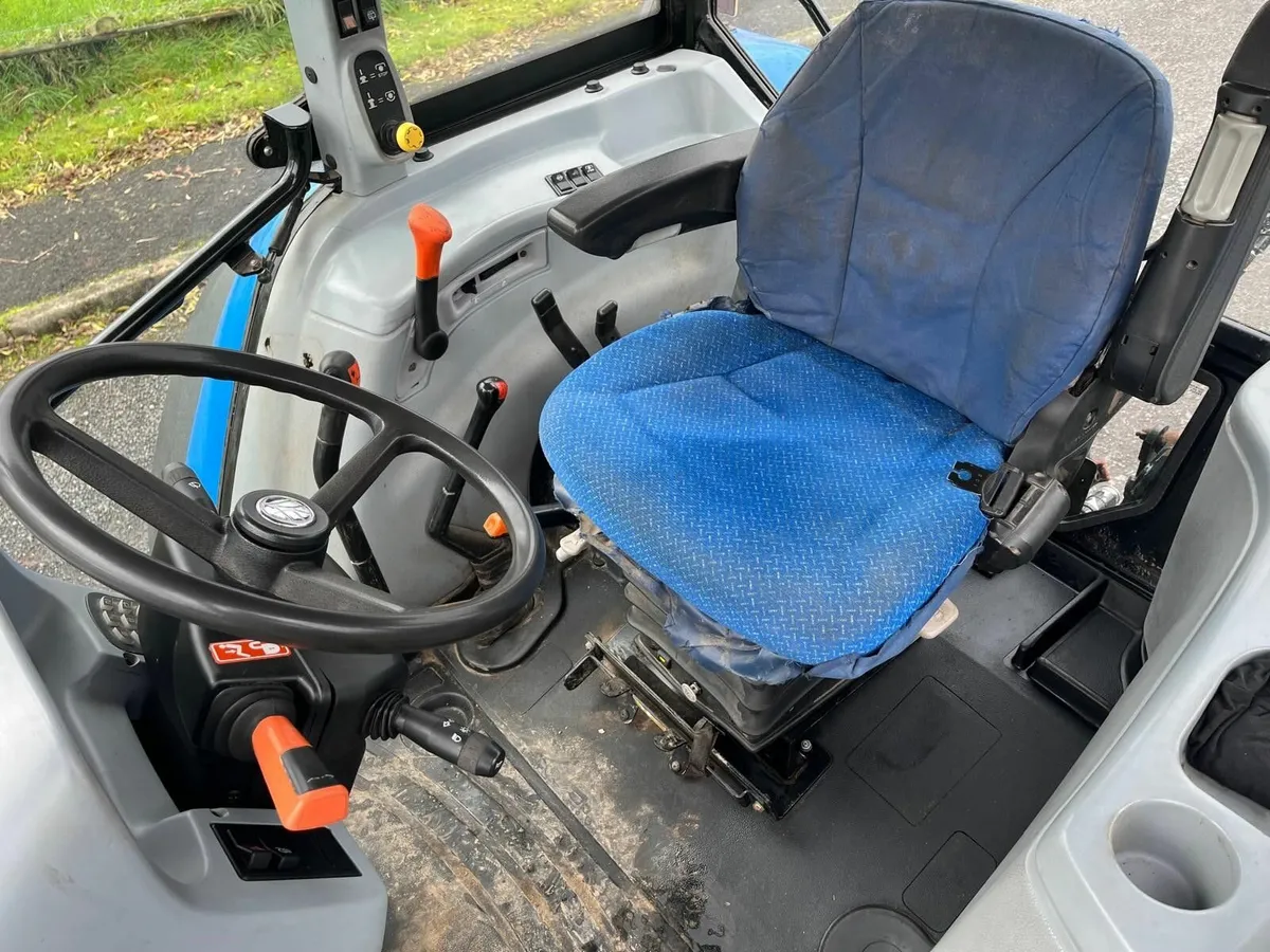 2012 New Holland T5060 - Image 4