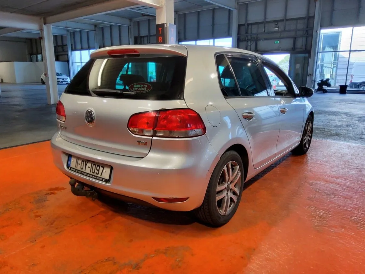 Volkswagen Golf 1.6 TDI 105BHP Trendline - Image 4
