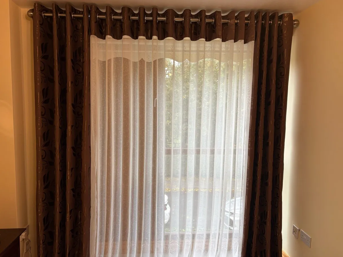 Curtains - Image 1