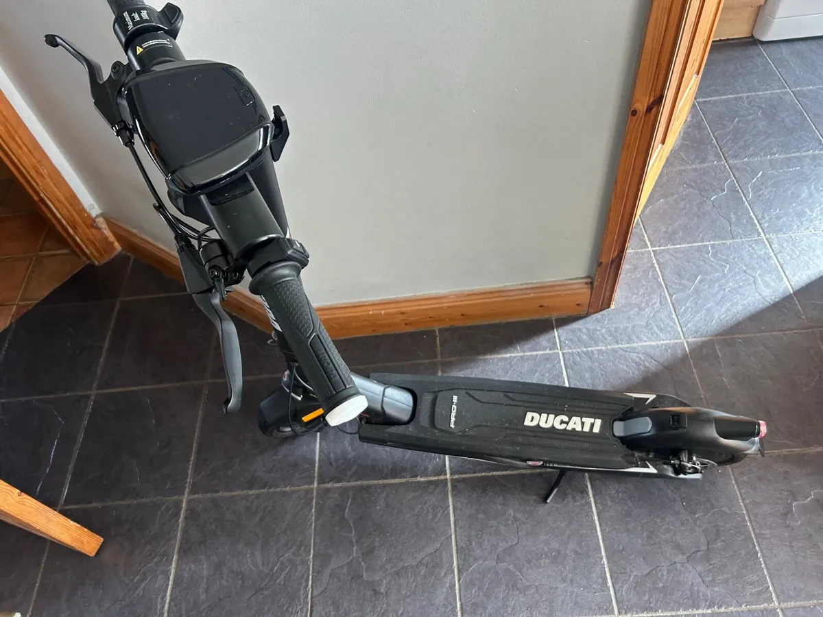 Electric Scooter - Image 2