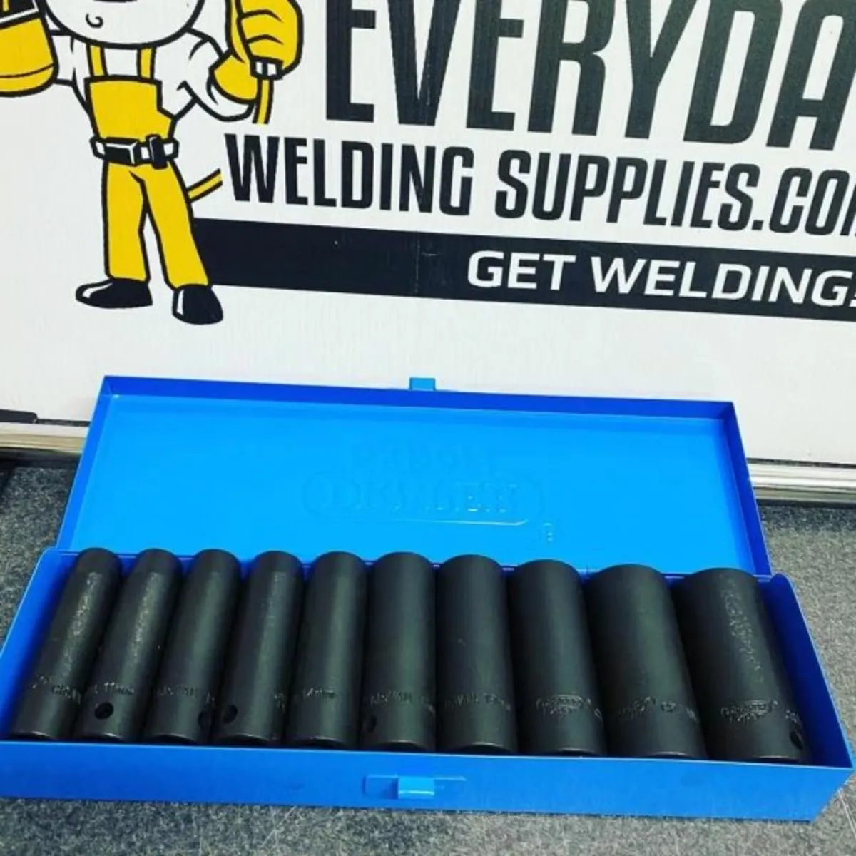 Draper EXPERT 10 Piece Deep Impact Socket Set + 64 - Image 3