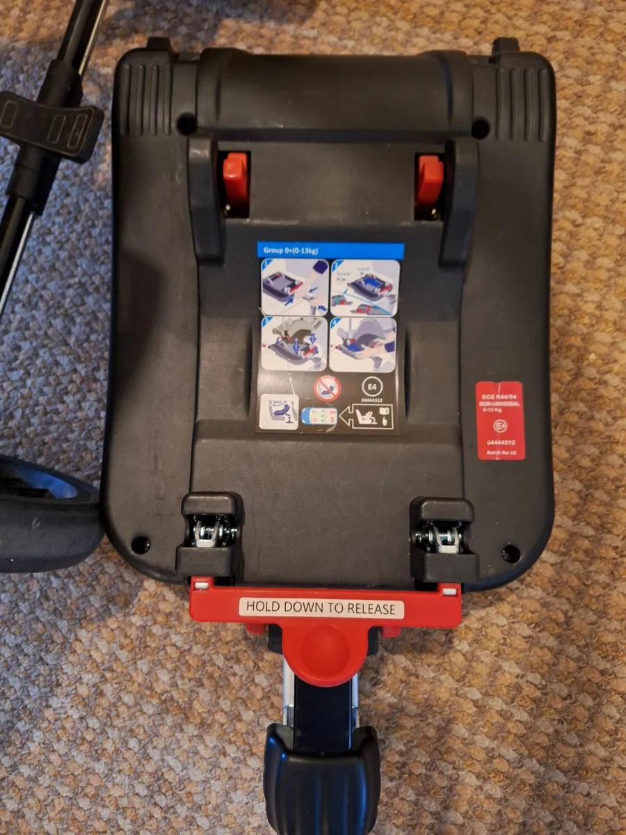 Buggy/pram/car seat - Image 4