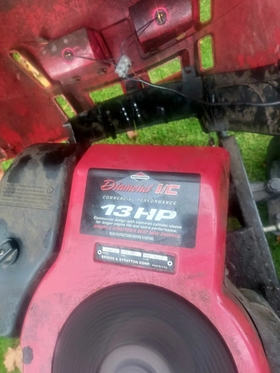 Lawnmower Ride on - Image 2
