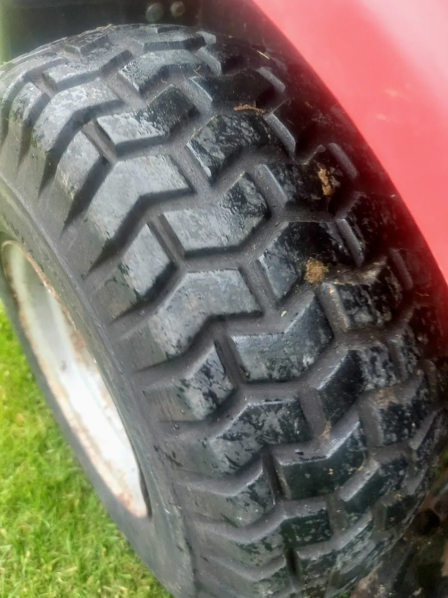 Lawnmower Ride on - Image 3