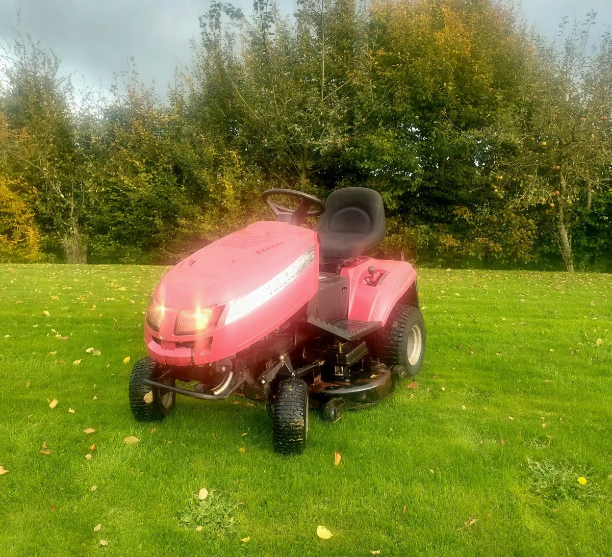 Lawnmower Ride on - Image 4