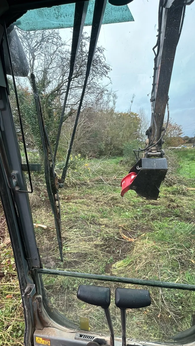 Plant hire / tractor hire - Image 3