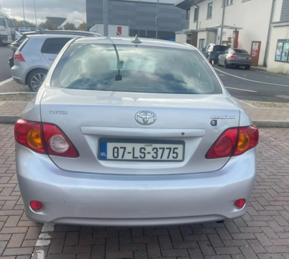 Toyota Corolla 2007 - Image 2