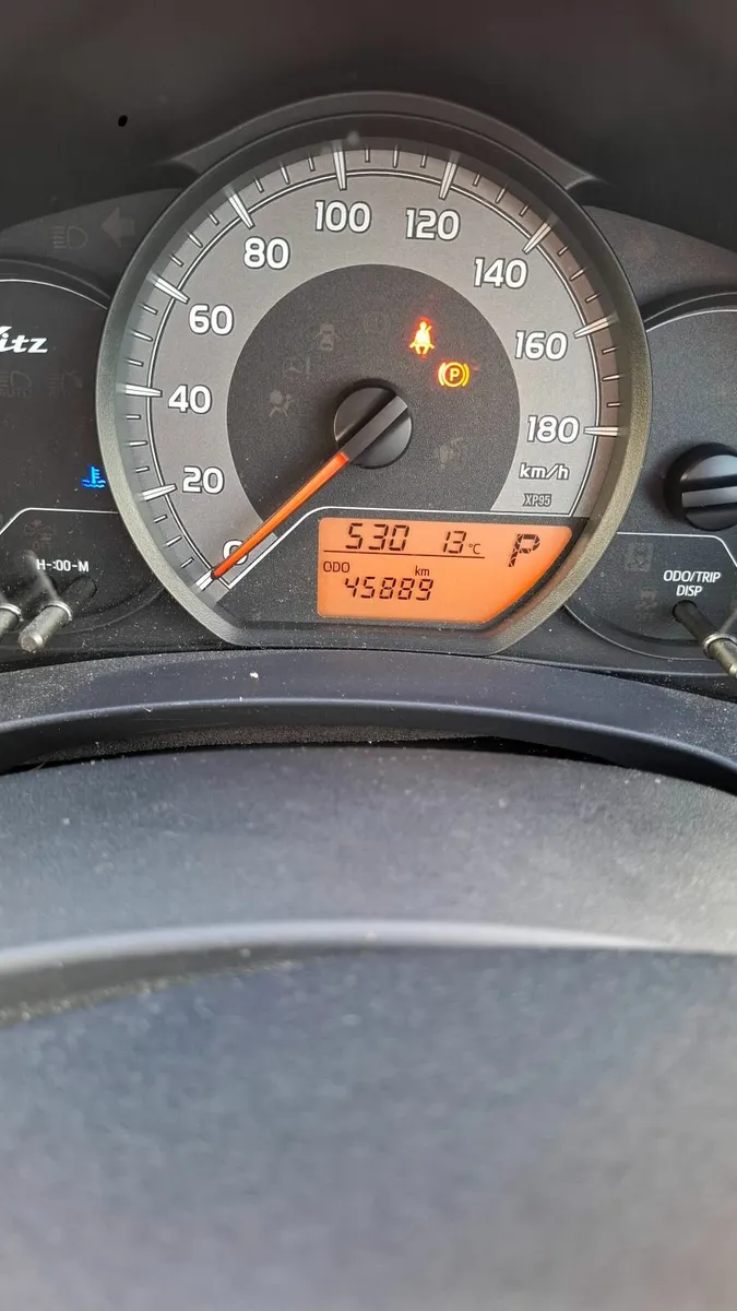 Toyota Vitz 2019 Automatic Transmission 1.0 Petrol - Image 4